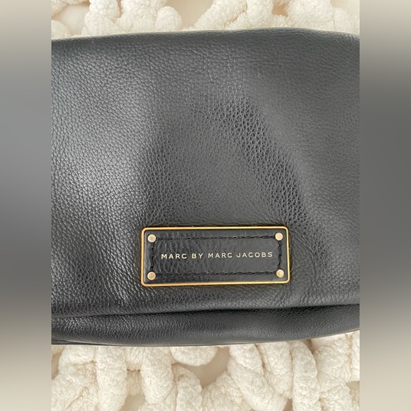 Marc by Marc Jacobs Black Shoulder Bag - Picture 2 of 5